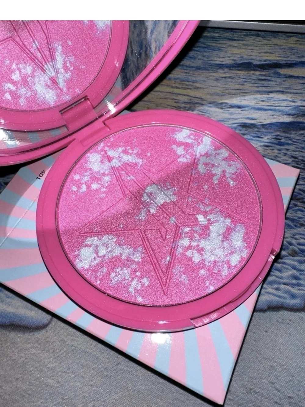 Jeffree Star Skin Frost Highlighting Blush - Pink & Light Blue Packaging